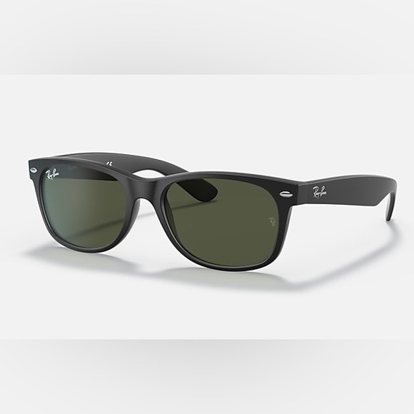 Ray-Ban Classic New Wayfarer RB2132 Matte Black/Green Rubber Sunglasses - Picture 1 of 4